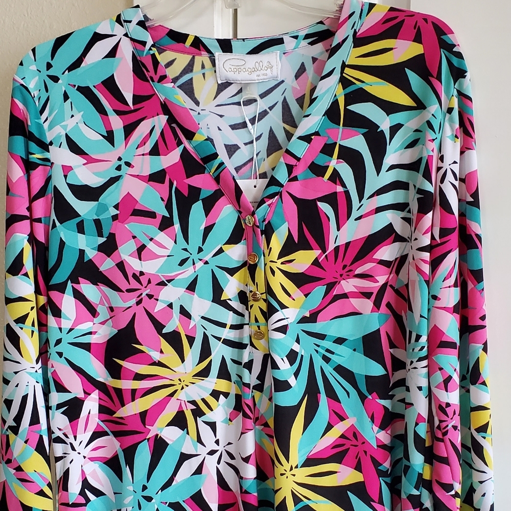 Pappagallo long sleeve, lightweight nylon blouse
